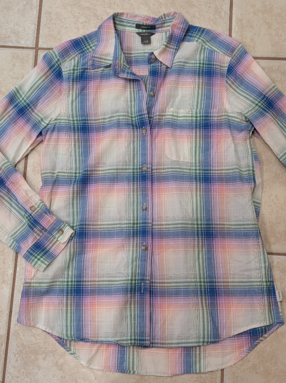 Eddie Bauer Classic Fit Plaid Button Down Shirt Women's Size Small